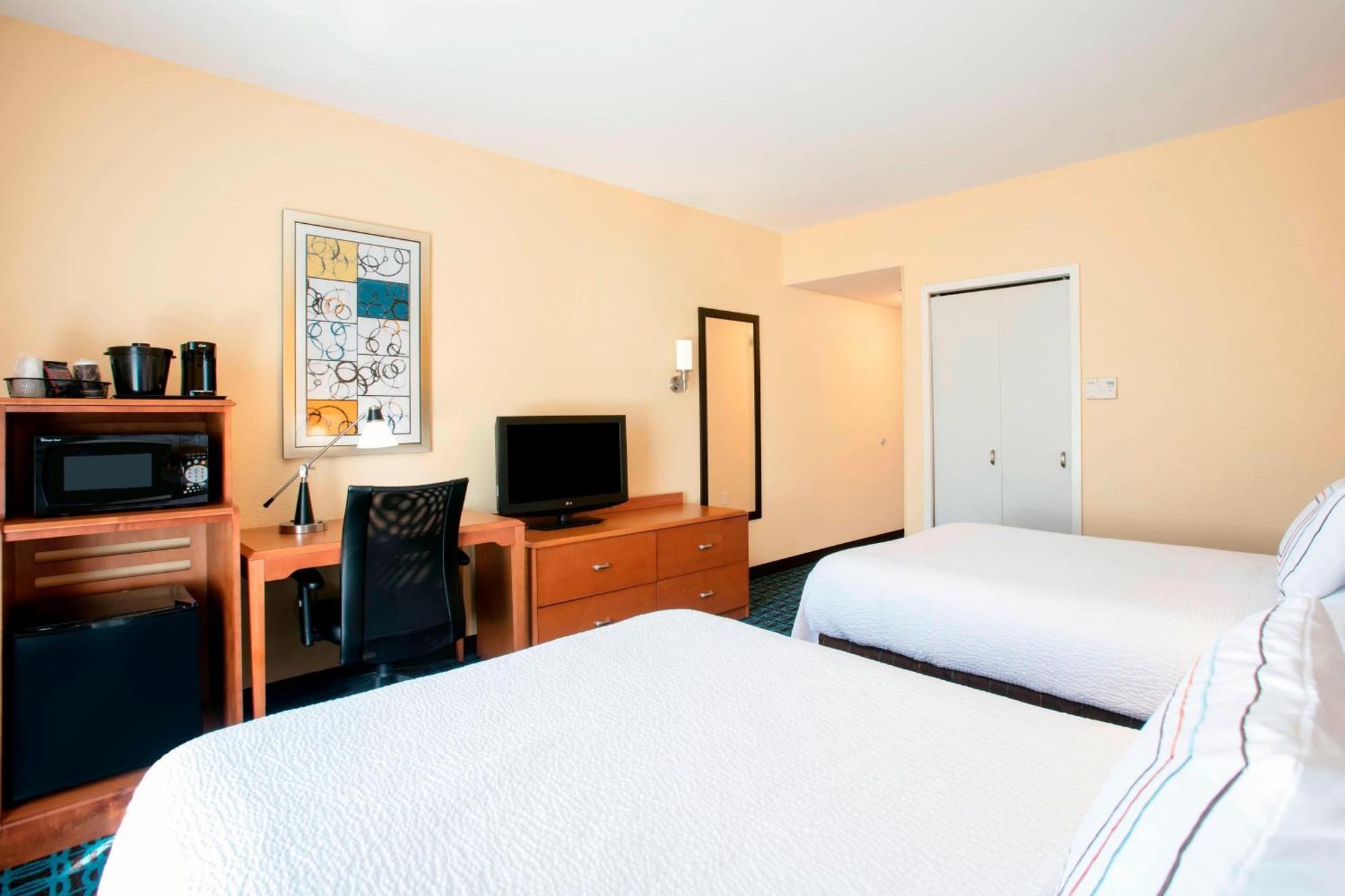 Fairfield Inn And Suites By Marriott Lakeland Plant City Exterior foto